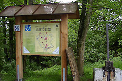Triftsperre Fürsteneck Wanderweg Bayerischer Wald Schrottenbaummühle. Weitere Informationen erhalten Sie beim Tourismusbüro Ihrer Feriengemeinde.